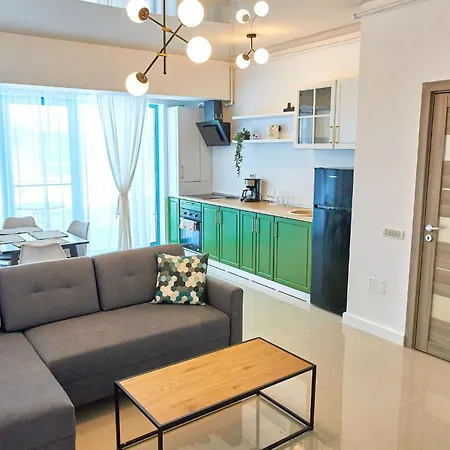 Zev Mediteraneo Năvodari