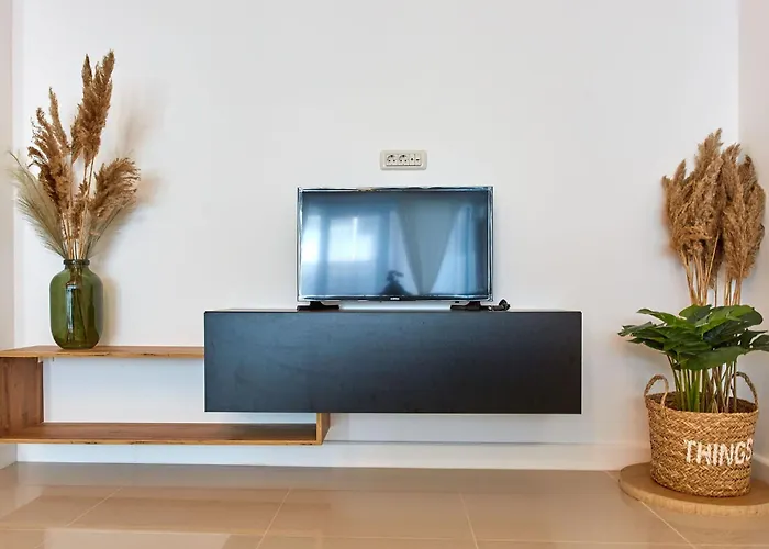 Zev Mediteraneo Năvodari