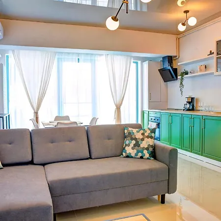 Zev Mediteraneo Apartment *