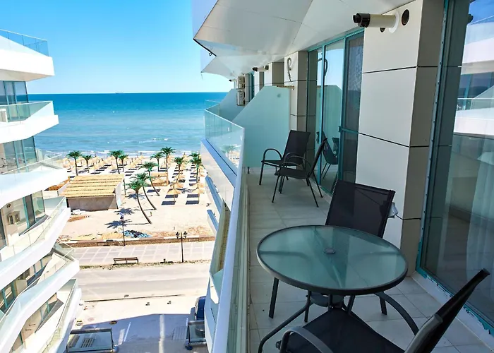 Zev Mediteraneo 公寓 *