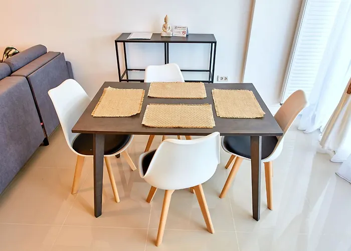 Zev Mediteraneo 公寓 *